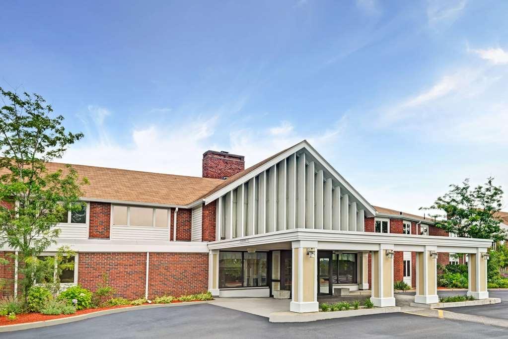 Ramada By Wyndham Seekonk Providence Area Exterior foto